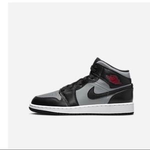 Jordan 1 mid
